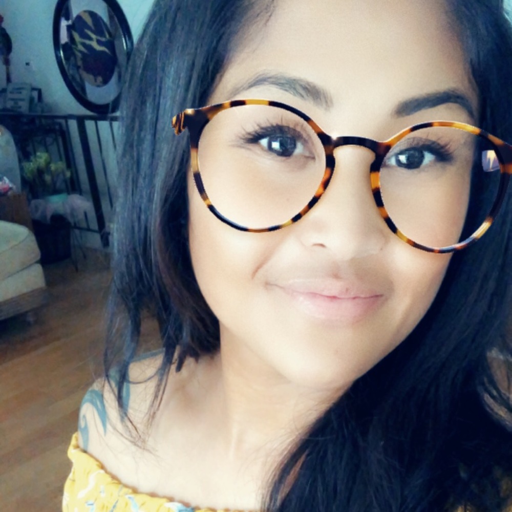 Meet Your Posher, Chrystal!
